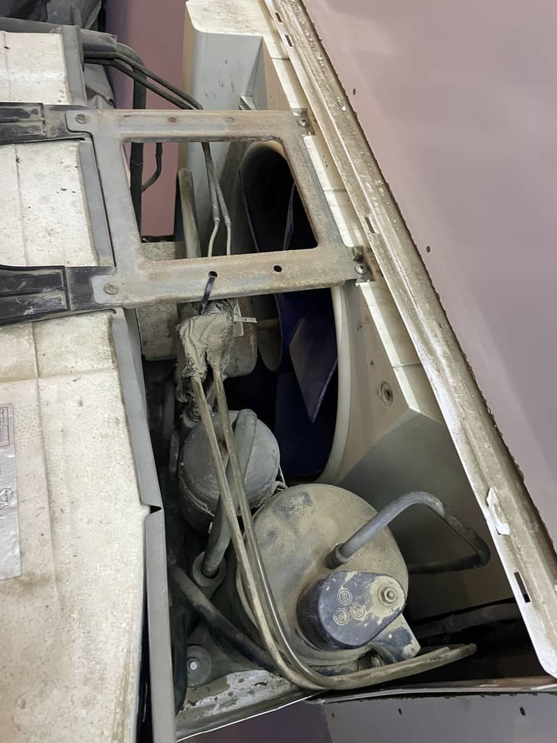 Window AC 1 ton 4