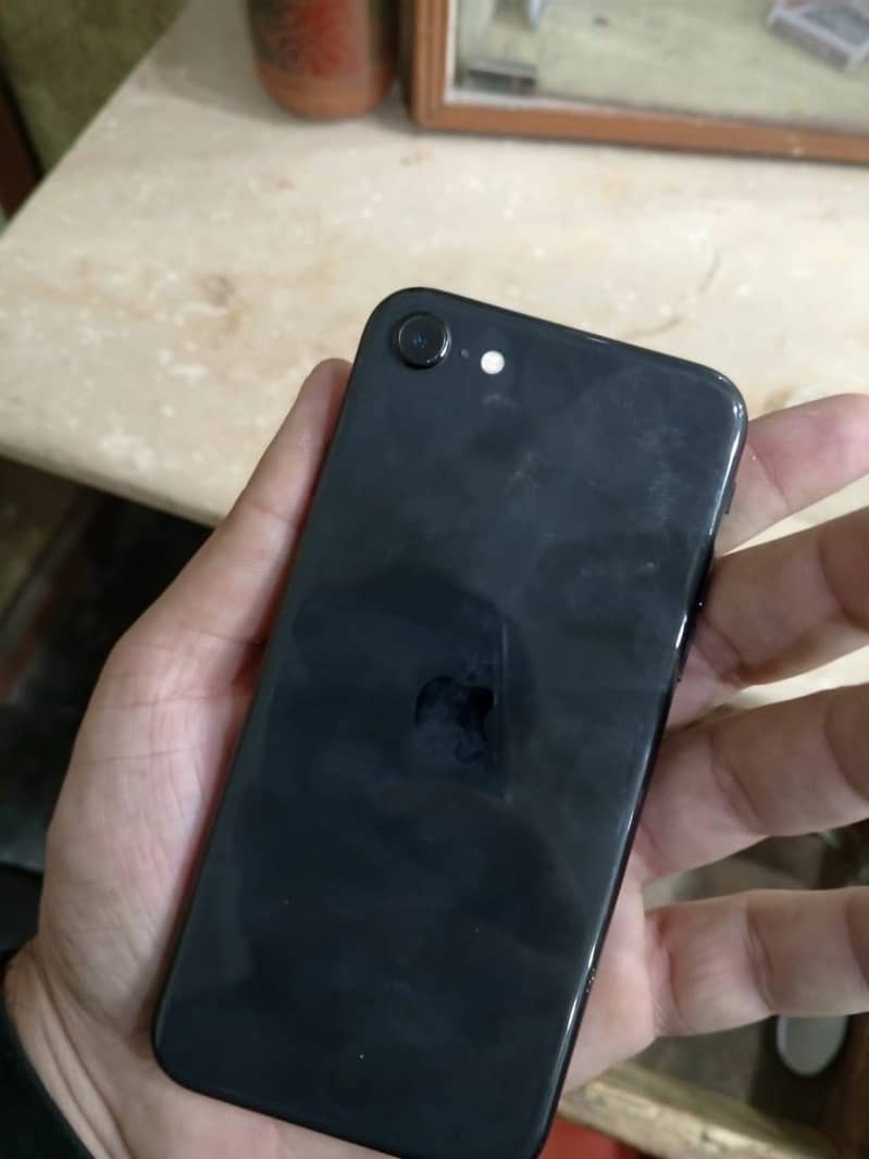 Apple iPhone SE 4