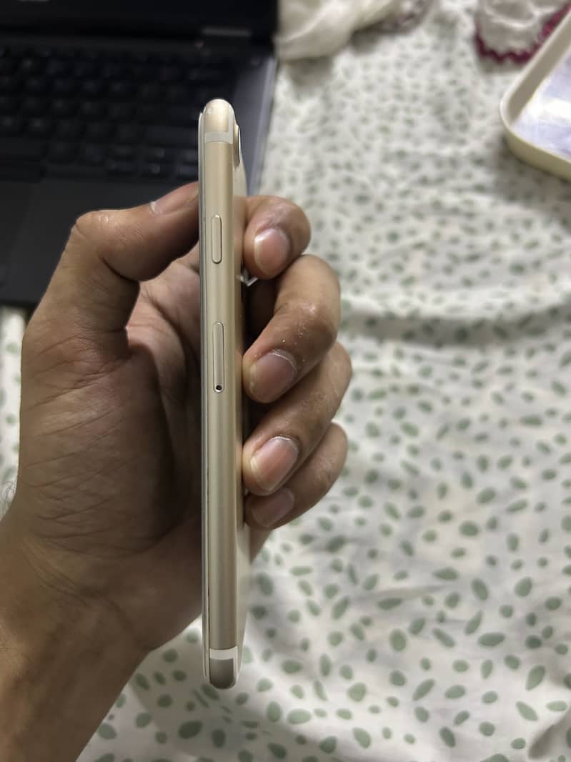 iPhone 7 2