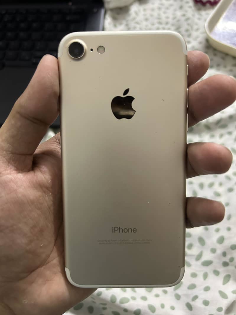 iPhone 7 0