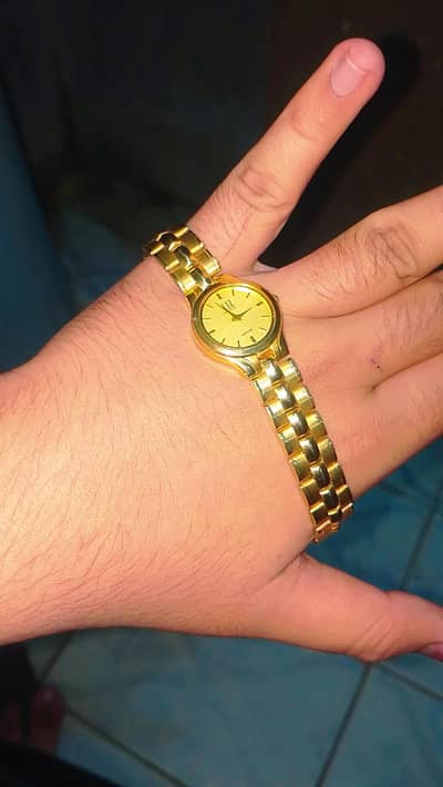 Eliz Geneve 18Karat Golf Plated Watch