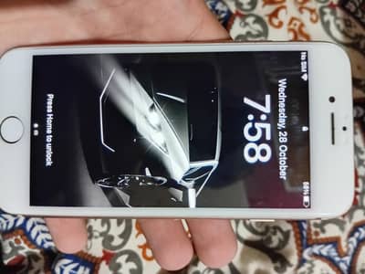 Apple iPhone 8