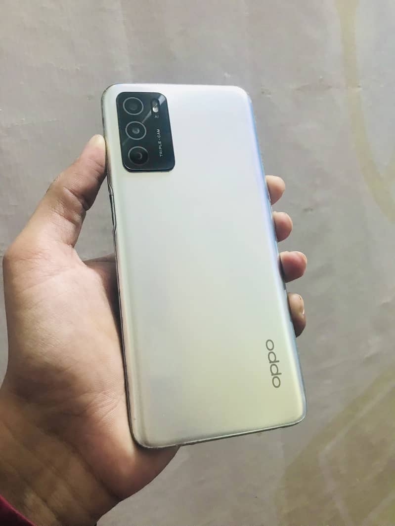 OPPO A16 0