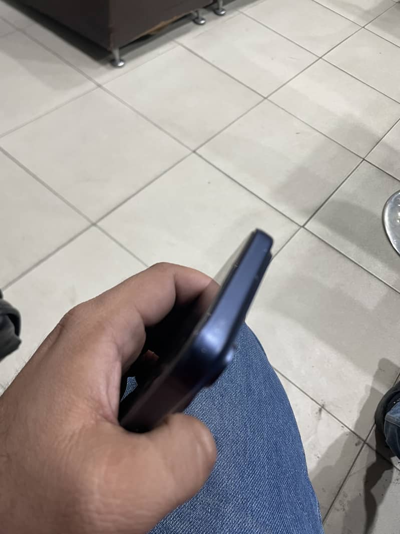 Apple iPhone 17 Pro Max PTA 6