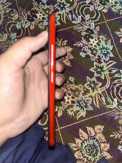 Vivo Y83 6 128 all okay just glass neecha thora sa toota howa ha