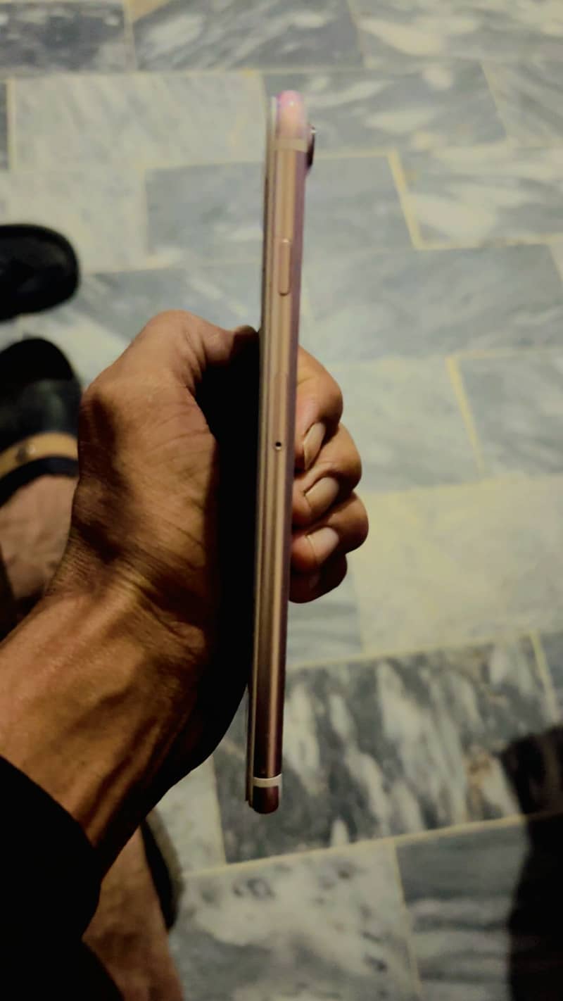 Apple iPhone 7 pulas 1