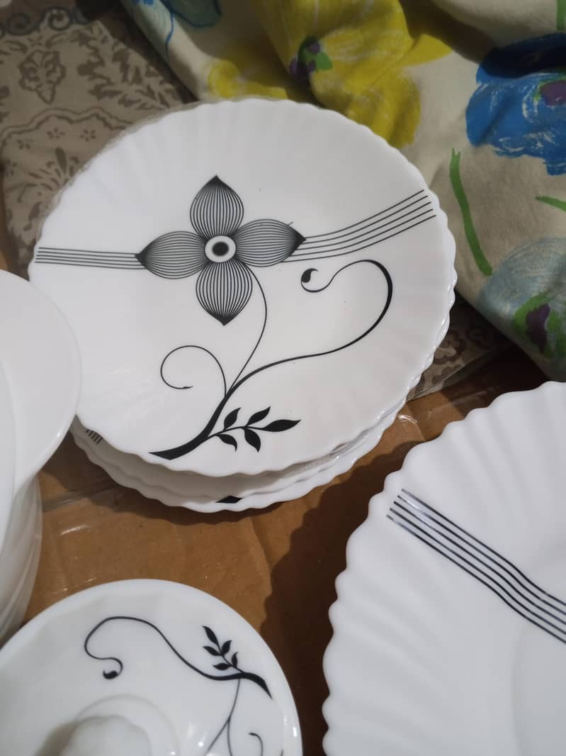 glass dinner set 2
