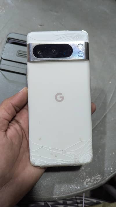 Google Pixel 8 Pro