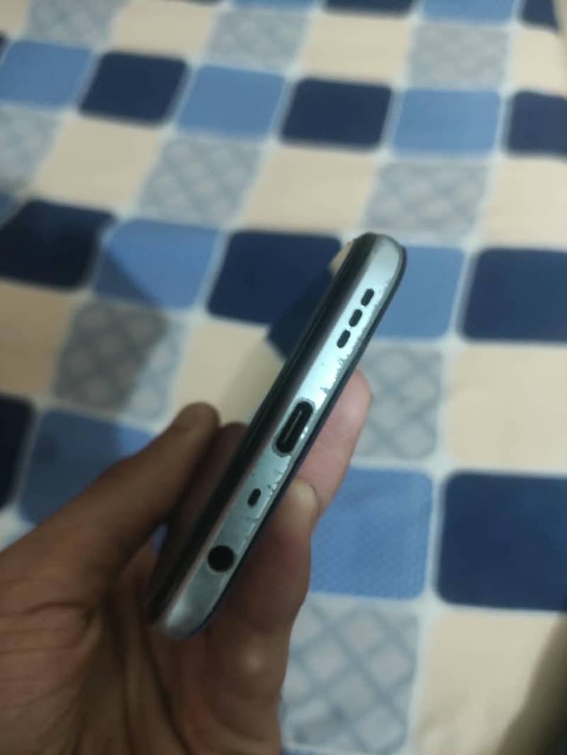 OPPO A54 5