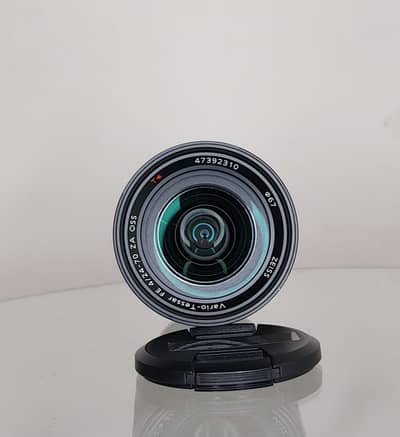 sony 24-70 F-4