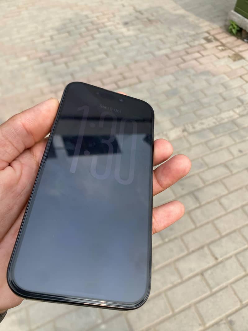 Apple iPhone 15 Pro 5
