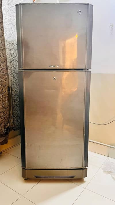 Pel refrigerator available for sale 16 cubic