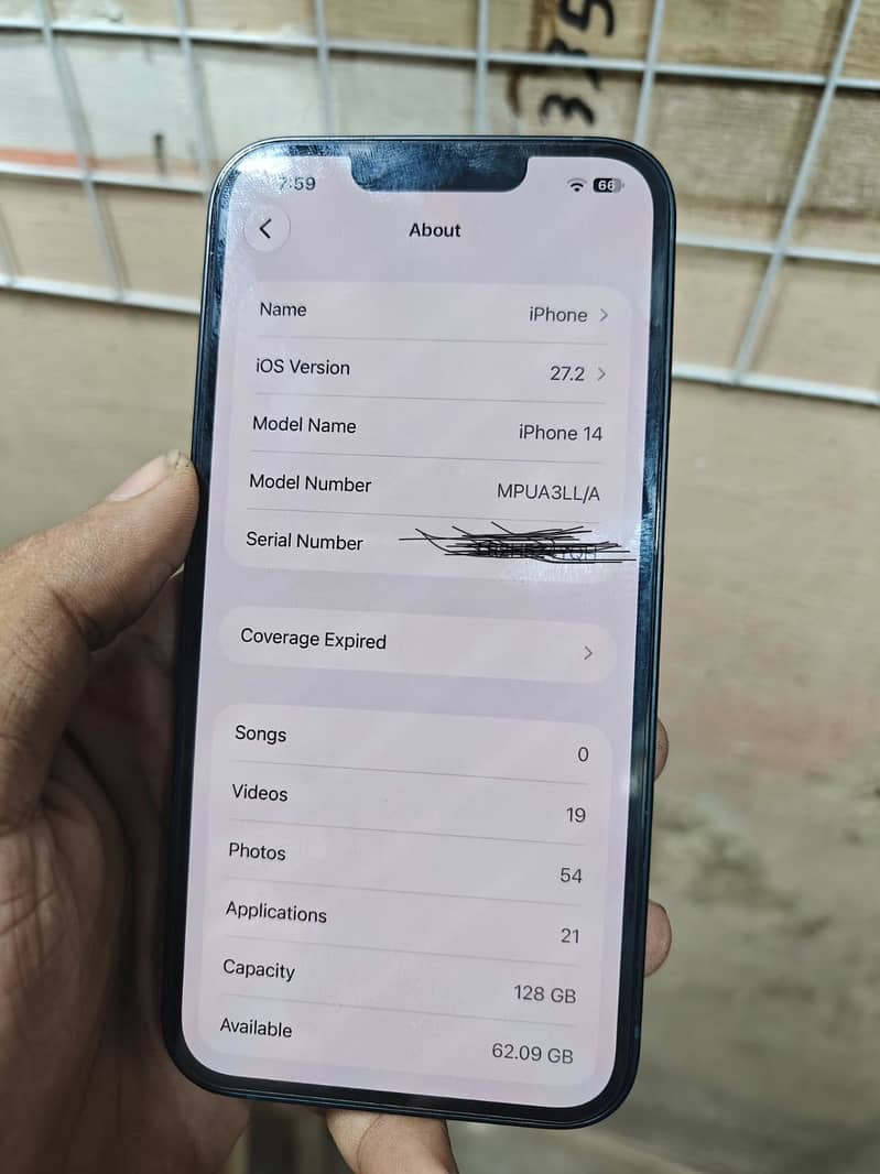 Apple iPhone 14 0