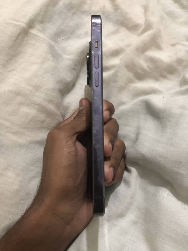 Apple iPhone 14 Pro Max jv 2