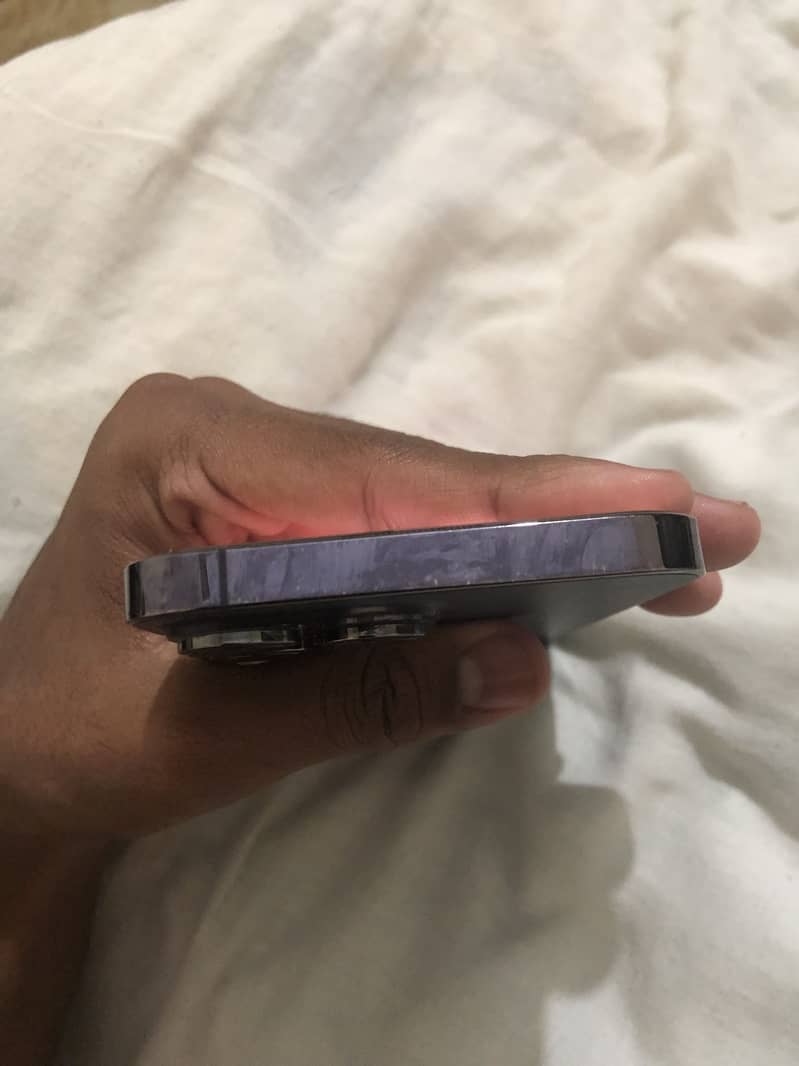 Apple iPhone 14 Pro Max jv 6