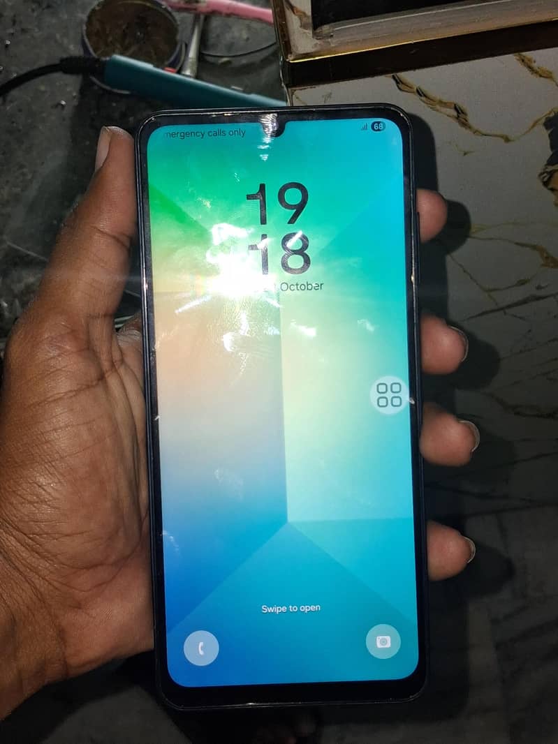 Samsung Mobile A06 0