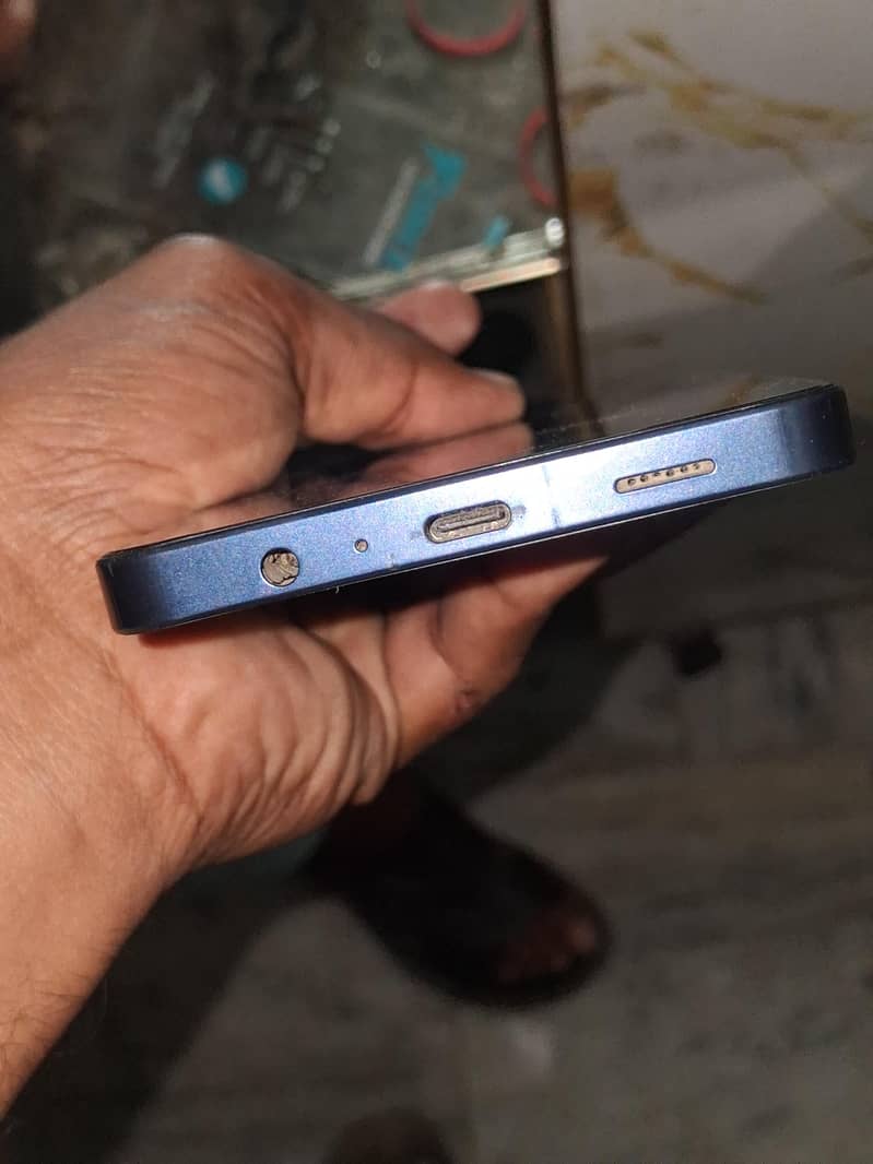 Samsung Mobile A06 5
