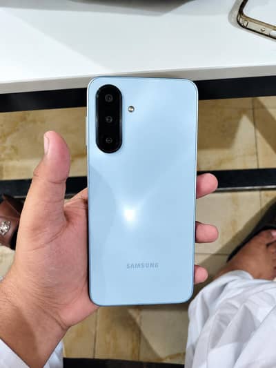 Samsung galaxy A17 8/256