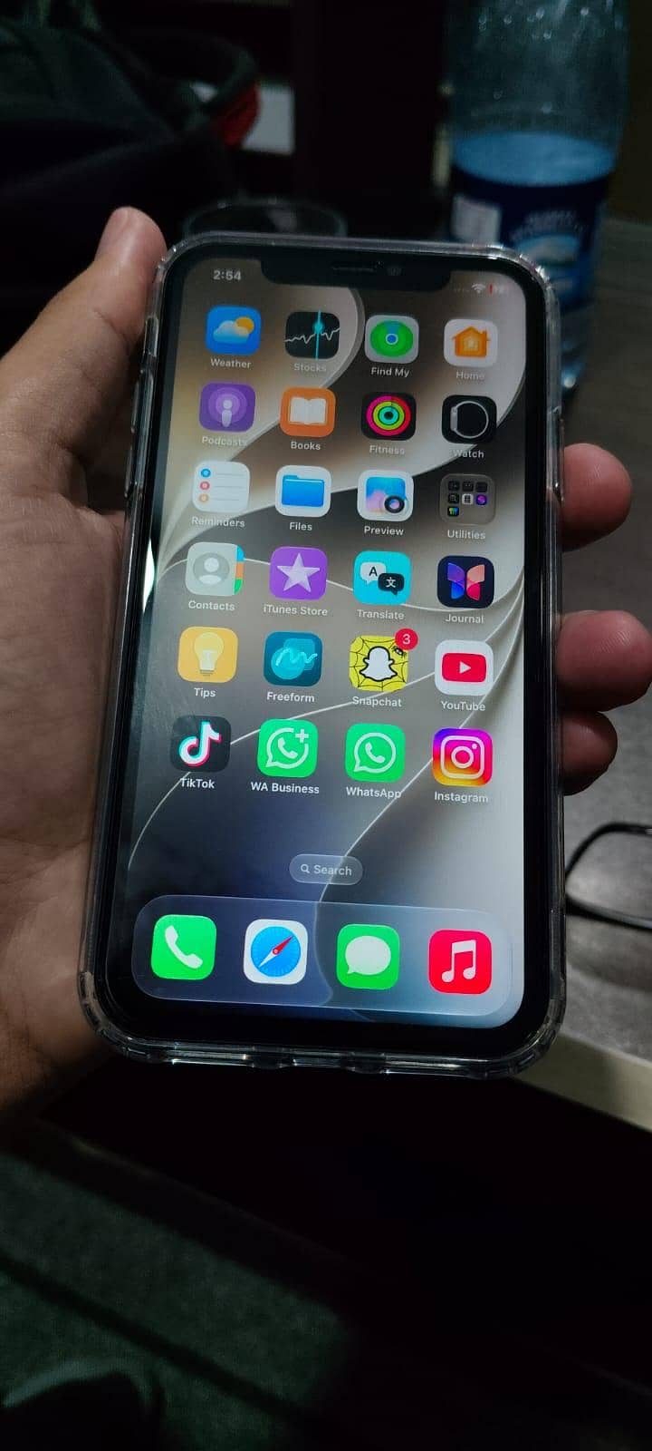 Apple iPhone 11 jv 0