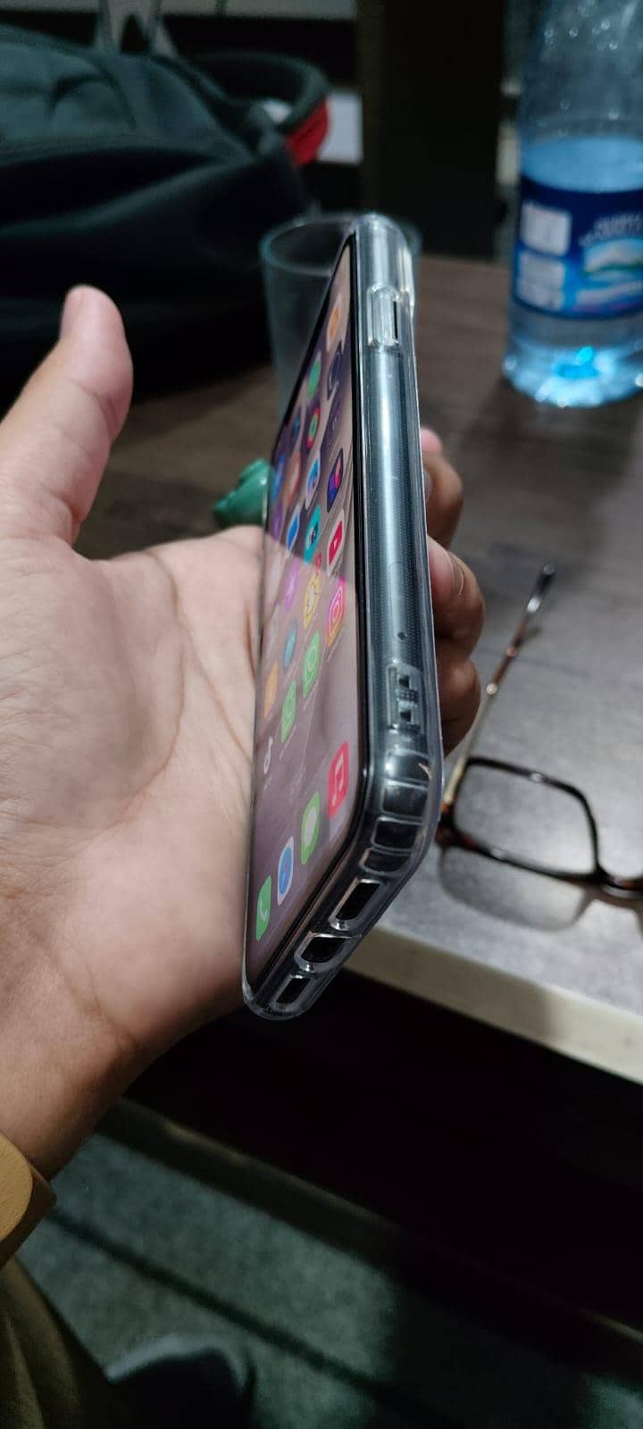 Apple iPhone 11 jv 3