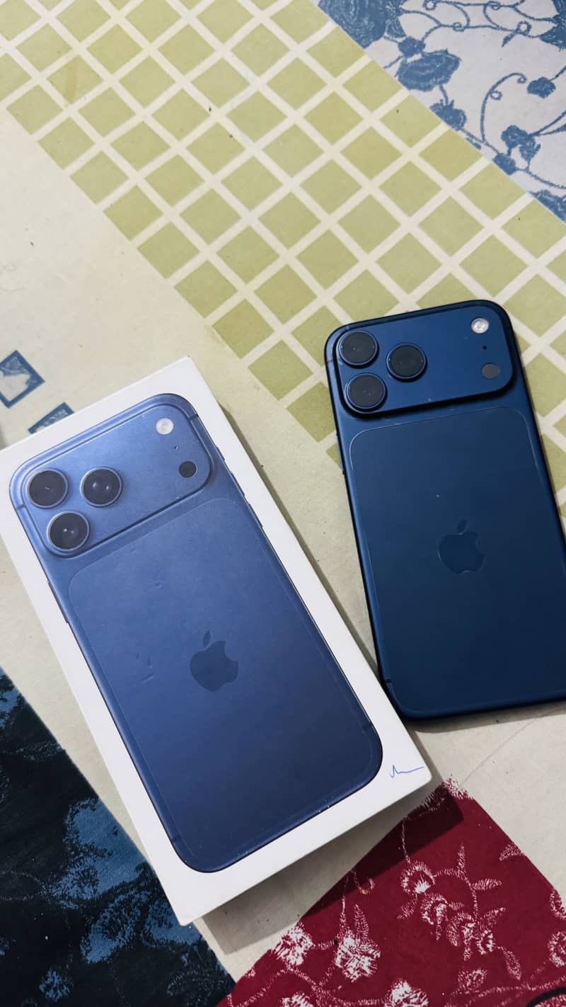 Apple iPhone 17 Pro Max 0
