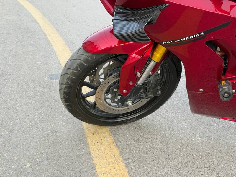Ducati panigle v4s 4