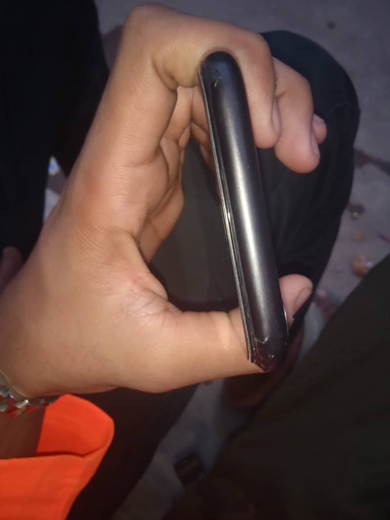Apple iPhone 11 5