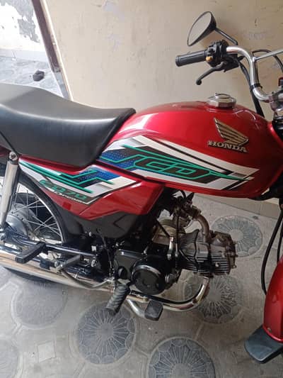 Honda 70 Dream