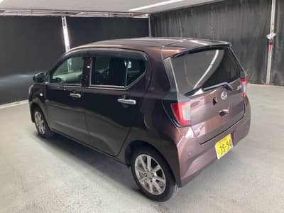 Daihatsu Mira 2023