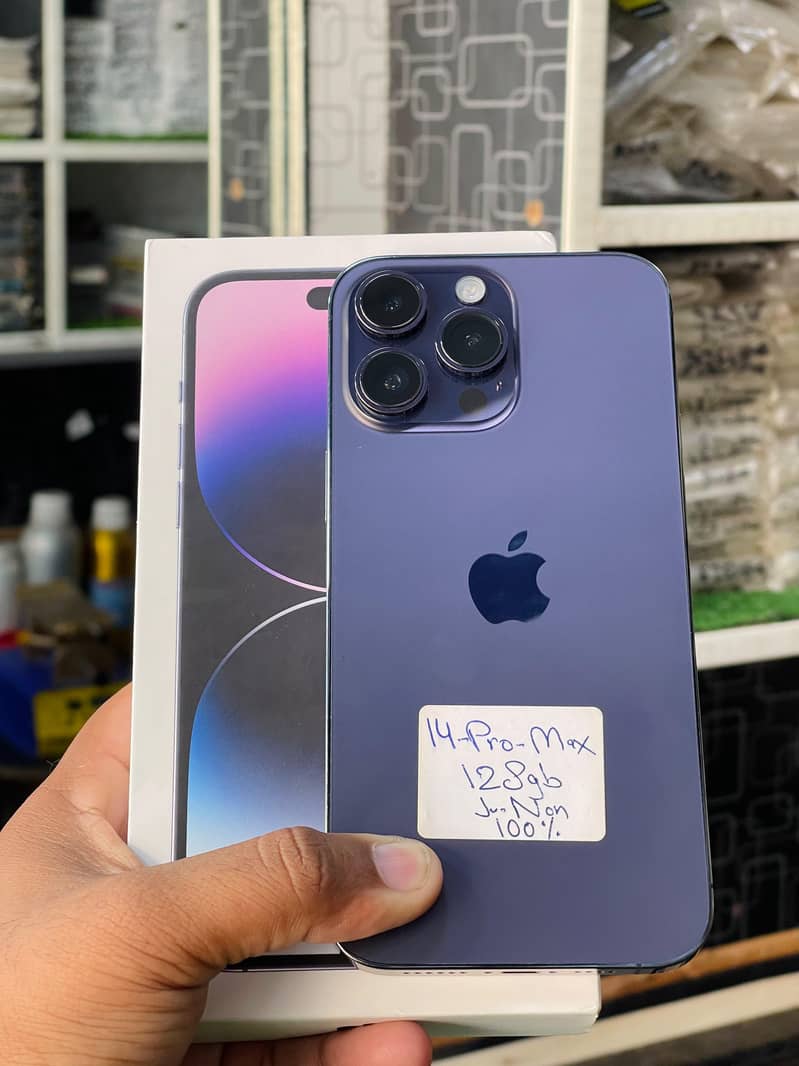 Apple iPhone 14 Pro Max 0