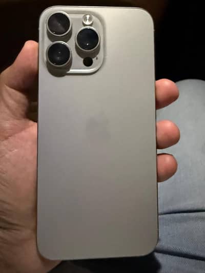 Apple iPhone 15 Pro Max