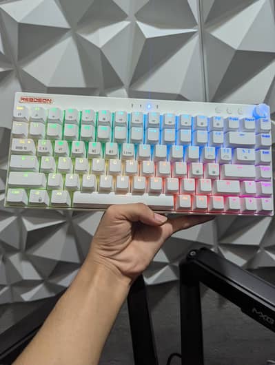 Mechanical wireless keyboard argb for sale