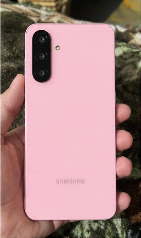 Samsung Mobile A26 4