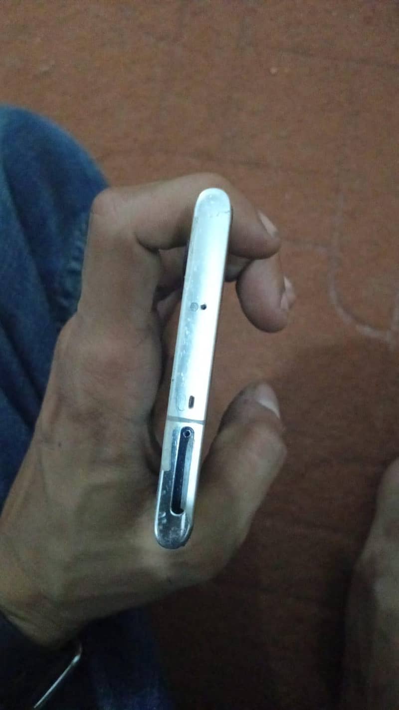 Samsung Mobile Note 10 4