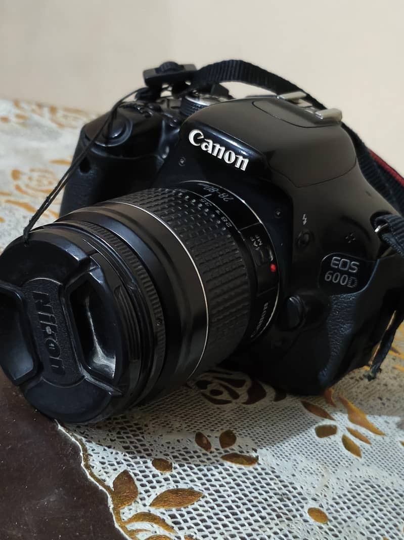 canon EOS 600D 0