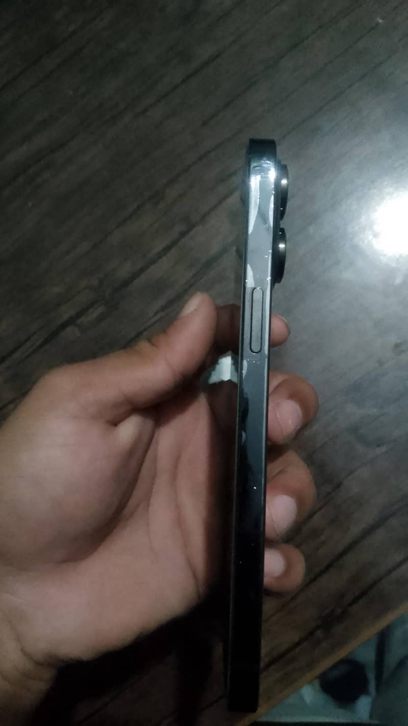 iphone 14 pro max 1