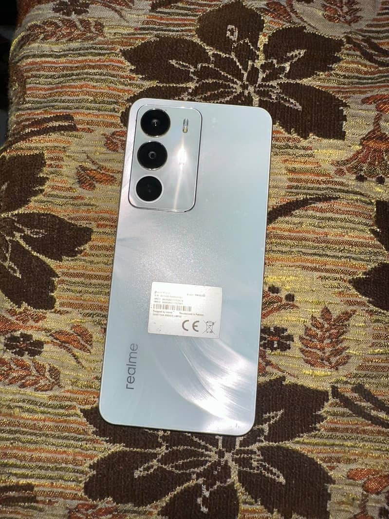 Realme C71 0