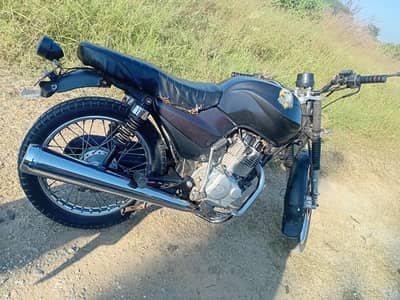 yamaha 125 , 5 gears, 2013 model