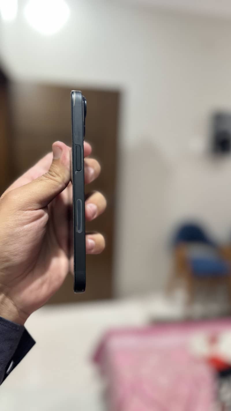 Apple iPhone 14 2