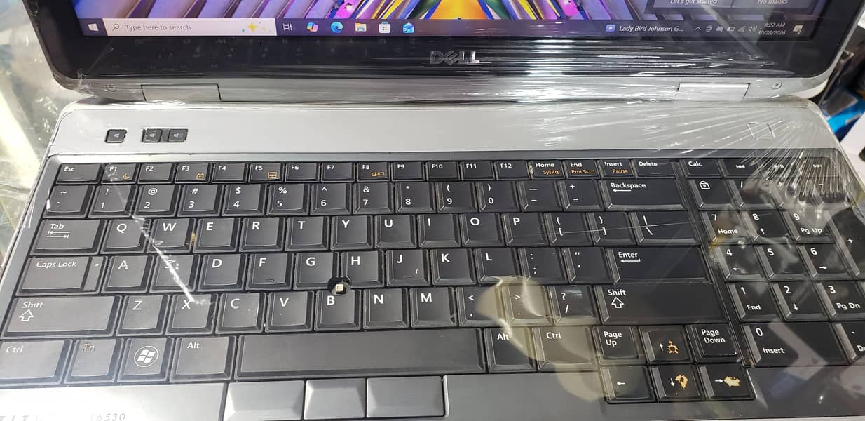 Dell LATITUDE E6530 1