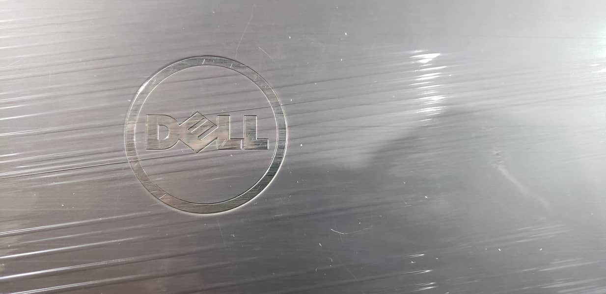 Dell LATITUDE E6530 3