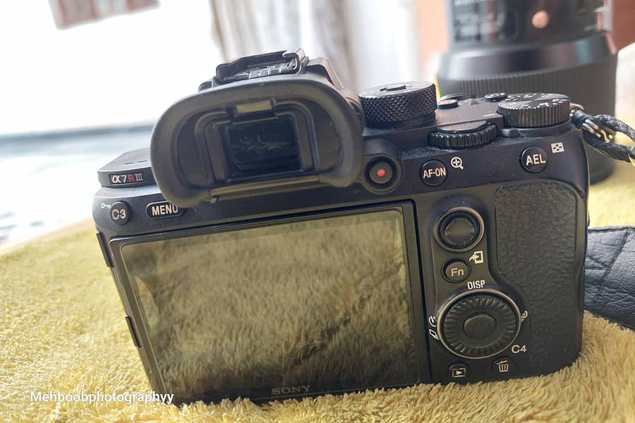 Sony A 7 Riii - Digital Cameras - 1120982460