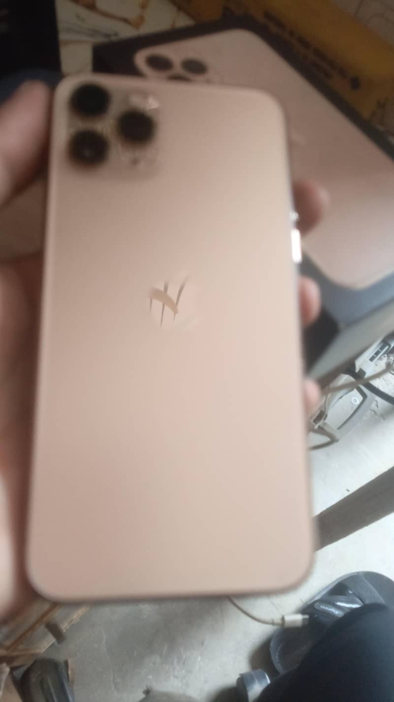 Apple iPhone 11 pro 2