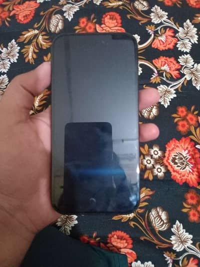 Apple iPhone 16