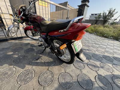 Honda CG Deluxe 125