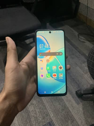 Infinix Hot 12 Play