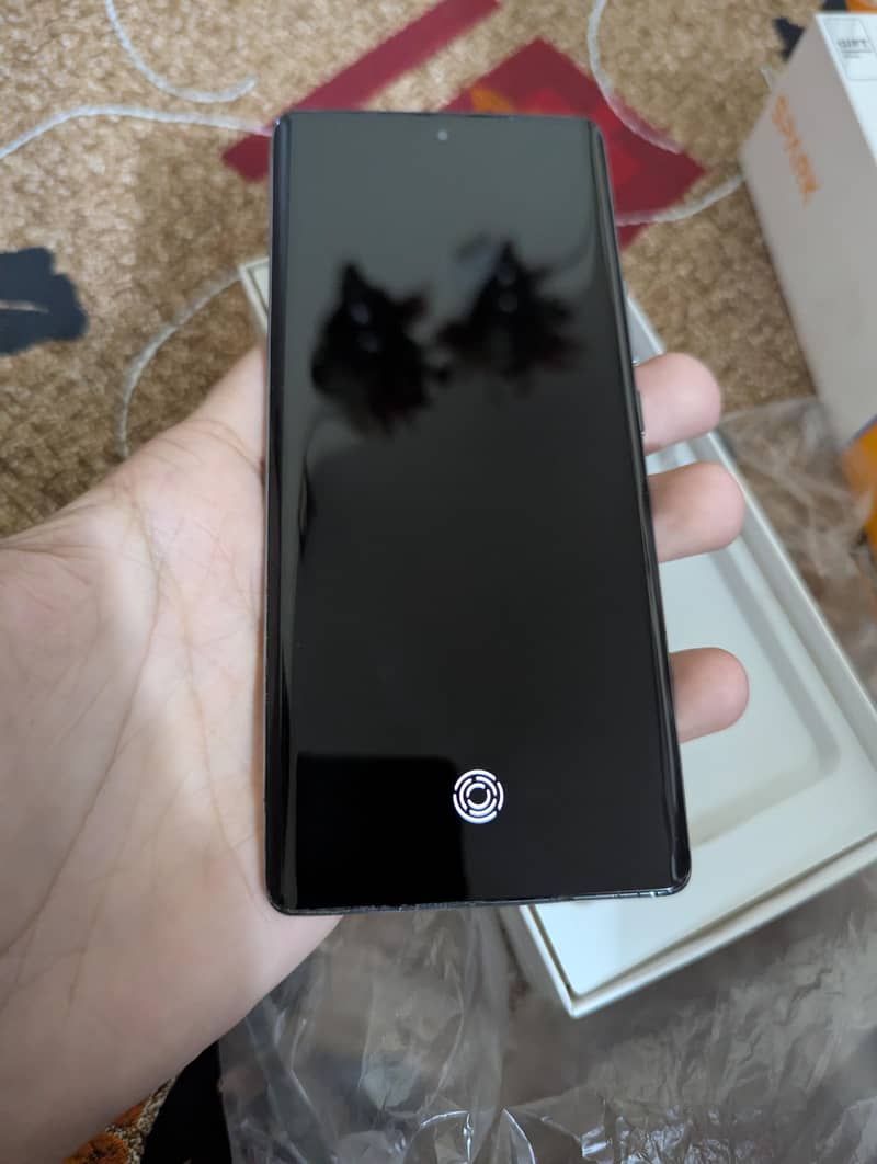 Tecno Spark 20 Pro Plus Complete Box 1