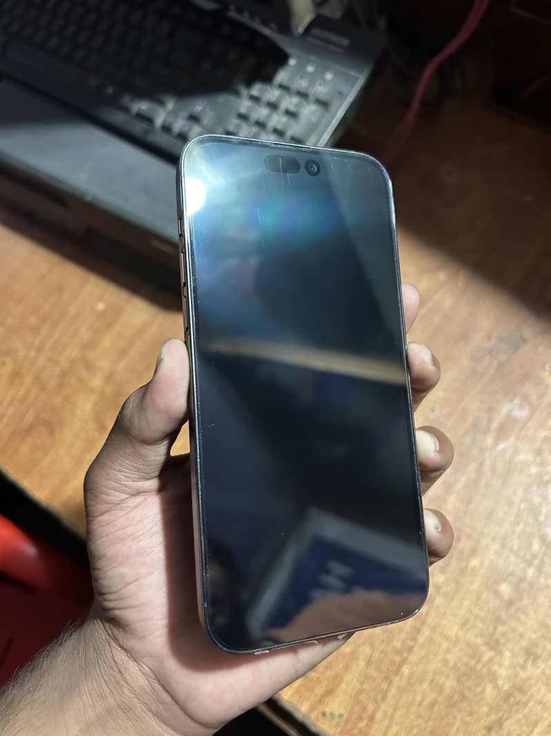Apple iPhone 14 Pro Max 4
