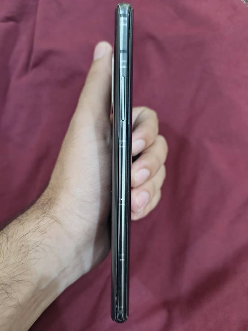 One Plus 7 Pro 3
