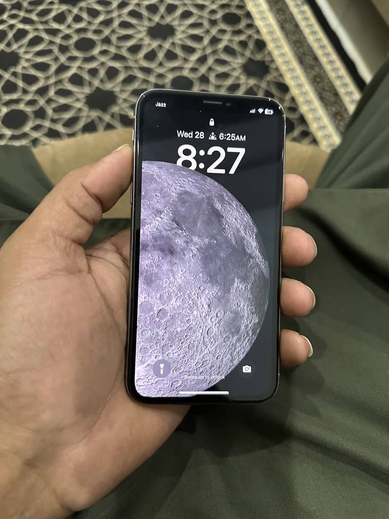 Apple iPhone X 9